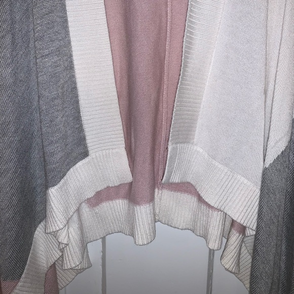 Lululemon Hatha Wrap - Picture 15 of 16